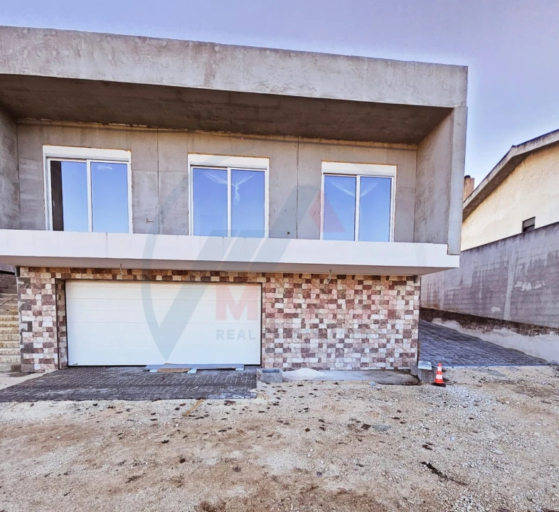 Moradia T3 para Venda em Arcos e Mogofores Foto 9