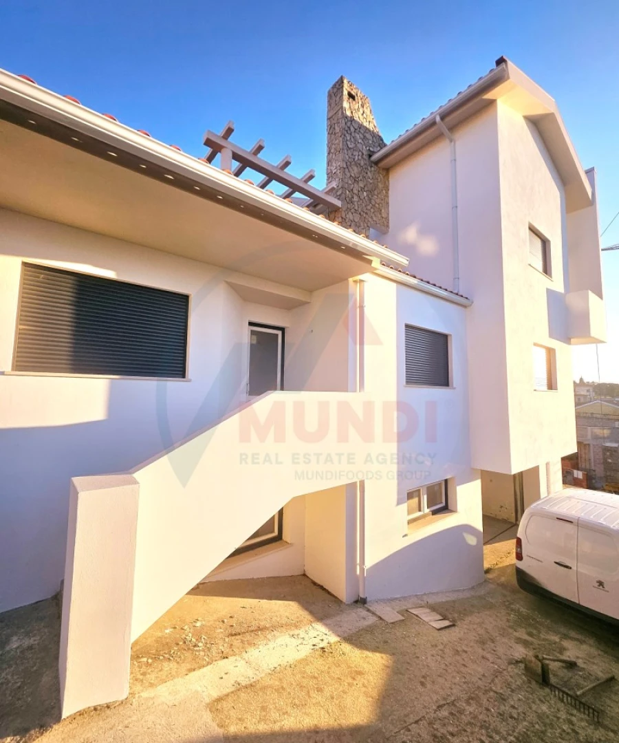 Moradia T4 para Venda em Cacia Foto 5