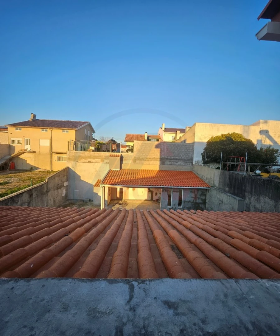 Moradia T4 para Venda em Cacia Foto 43