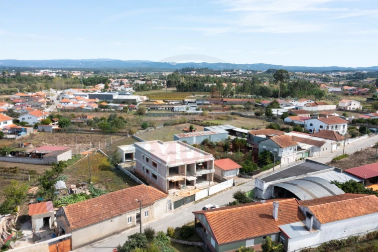 Apartamento T3 para Venda em São Lourenço do Bairro Foto 13