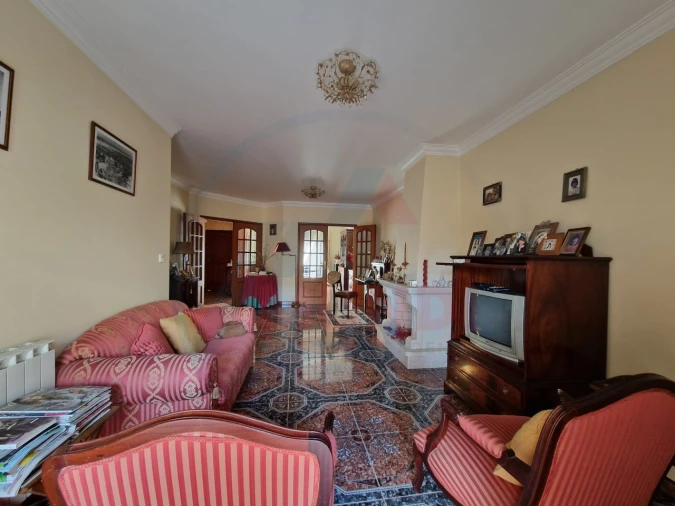 Moradia T3 para Venda em Buarcos Foto 4