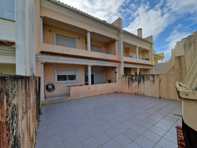 Moradia T3 para Venda em Buarcos Foto 8