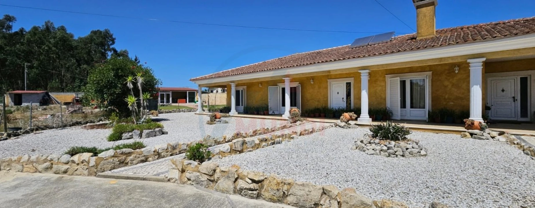 Moradia T4 para Venda em Fonte de Angeão e Covão do Lobo Foto 1