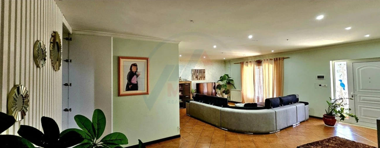 Moradia T4 para Venda em Fonte de Angeão e Covão do Lobo Foto 9