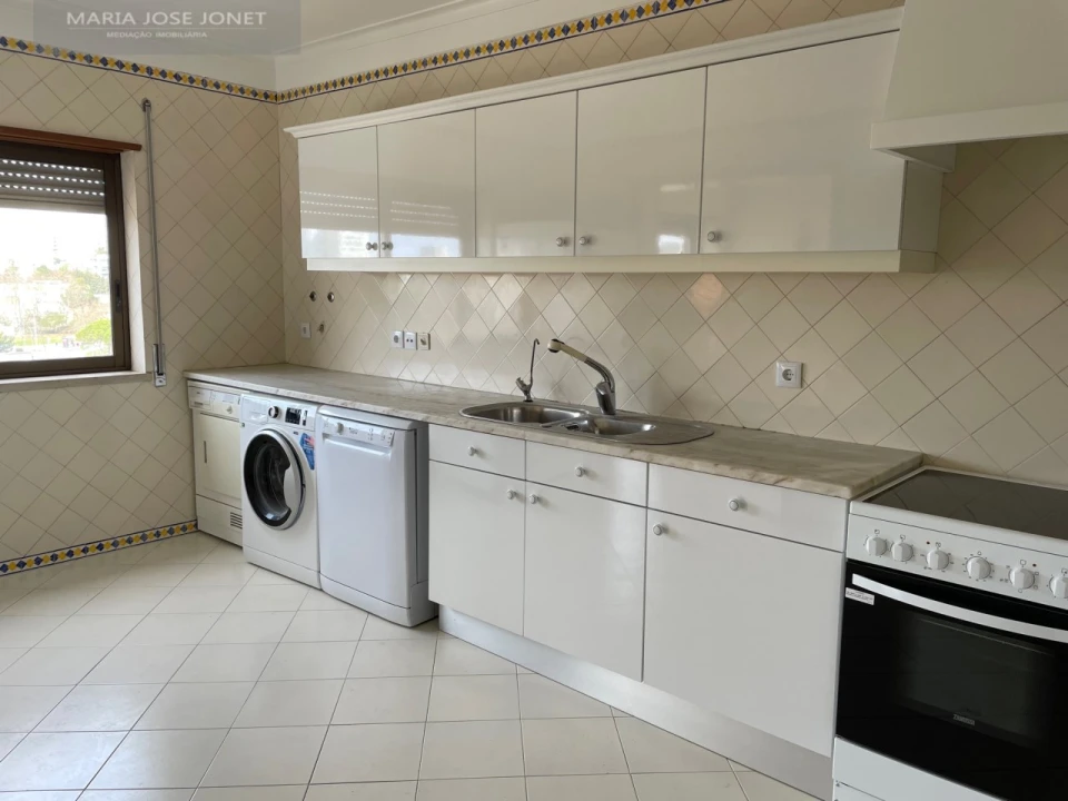 Apartamento T3 para Arrendamento em Cascais e Estoril Foto 9