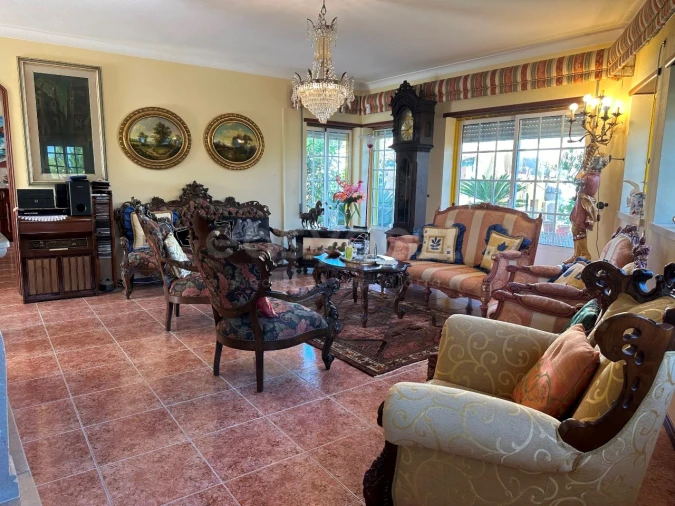 Moradia T4 para Venda em Nazare Foto 3