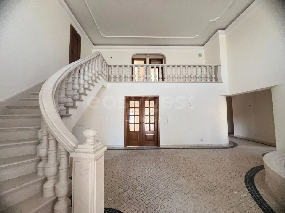 Moradia T4 para Venda em A dos Francos Foto 7