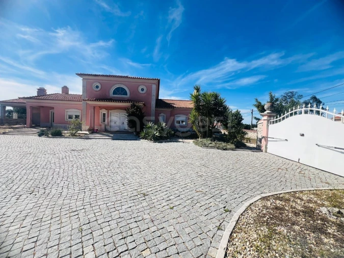 Moradia T4 para Venda em A dos Francos Foto 27