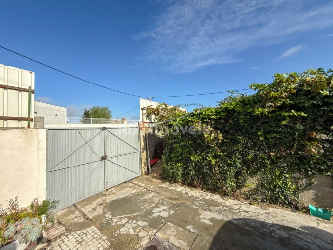 Moradia T2 para Venda em Nossa Sra de Fatima Foto 18