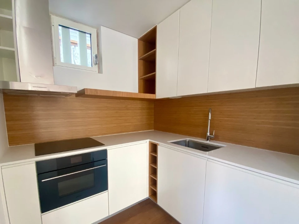 Apartamento T2 para Venda em Arroios Foto 18