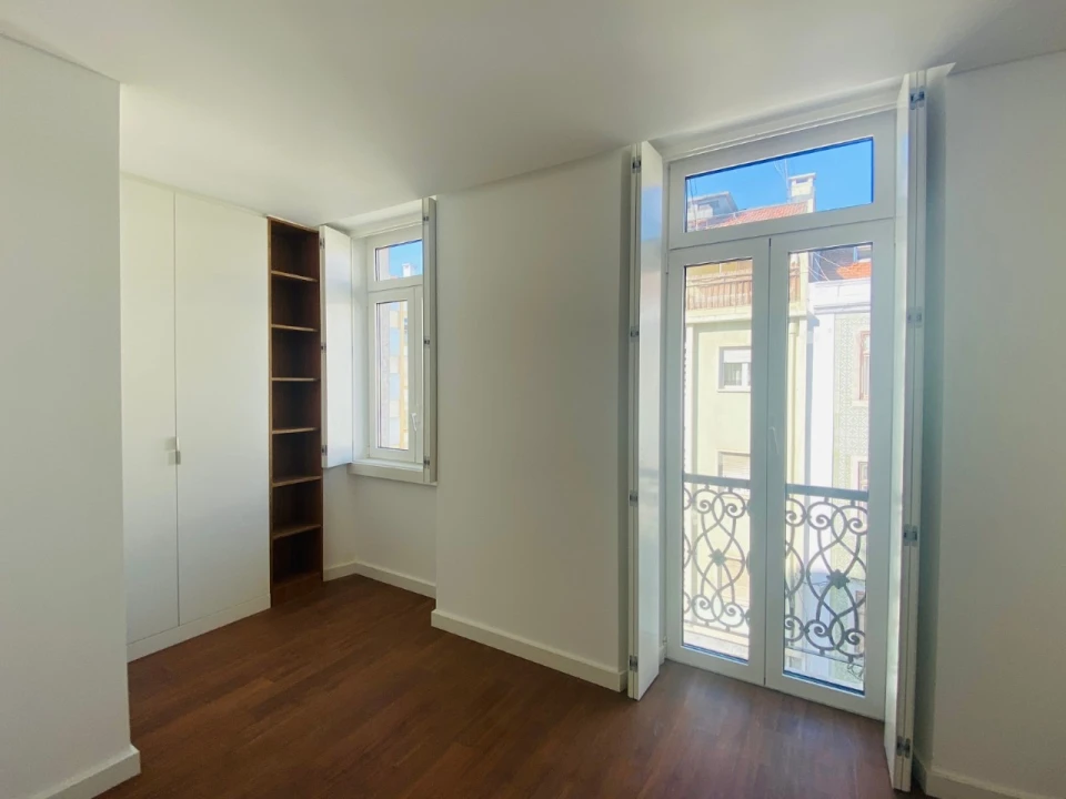 Apartamento T2 para Venda em Arroios Foto 19