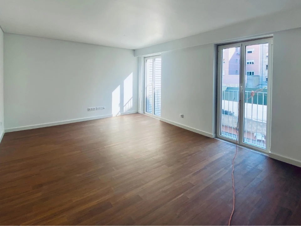 Apartamento T2 para Venda em Arroios Foto 30