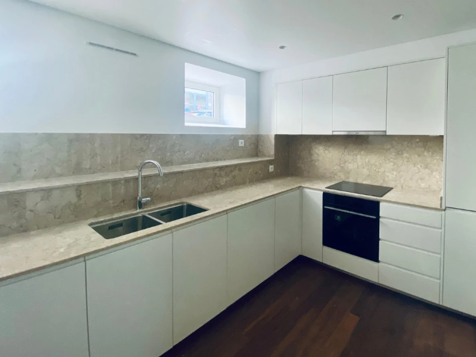 Apartamento T2 para Venda em Arroios Foto 31