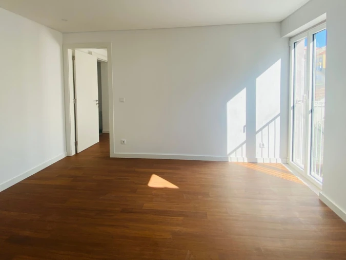 Apartamento T2 para Venda em Arroios Foto 10