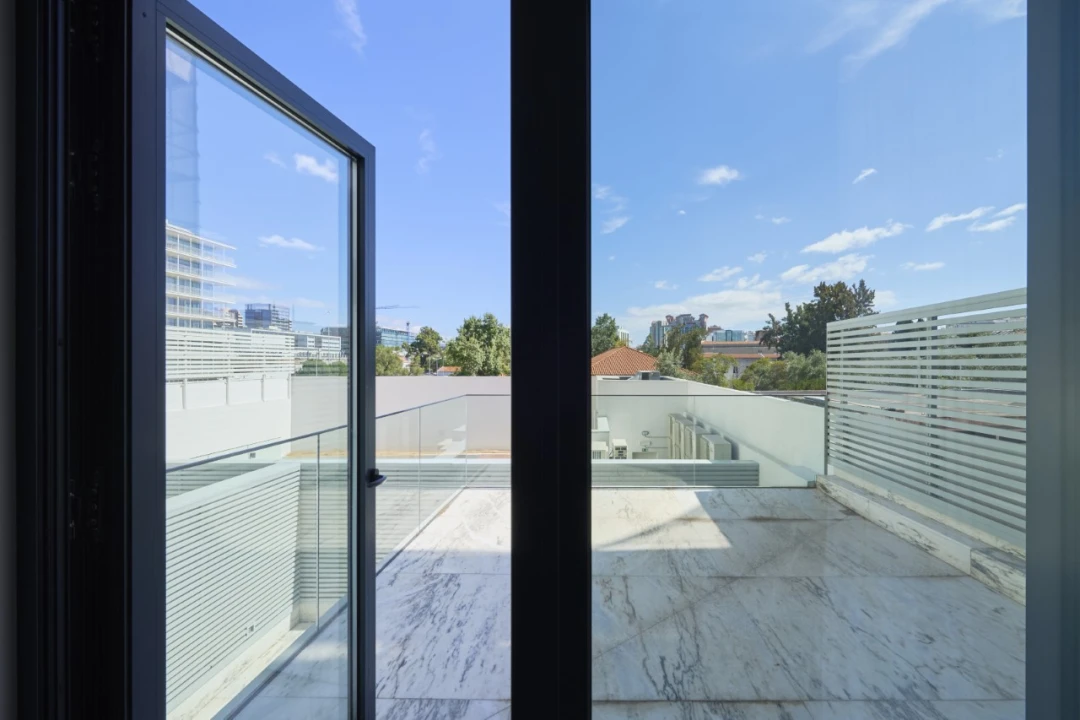 Apartamento T1 para Venda em Avenidas Novas Foto 1