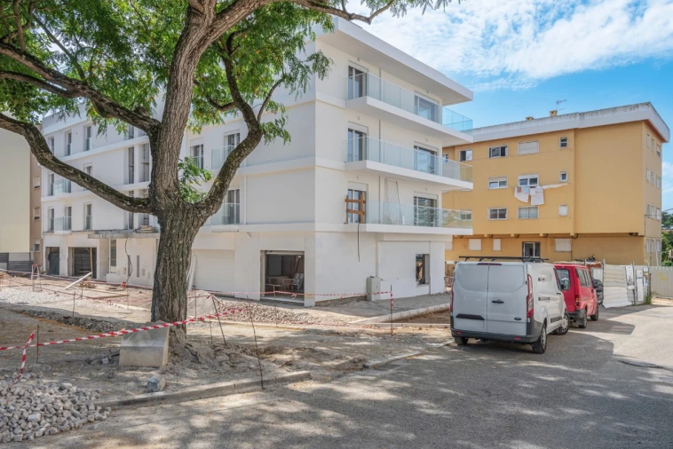 Apartamento T4 para Venda em Cascais e Estoril Foto 15
