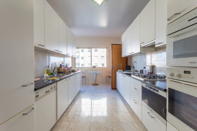 Apartamento T5 para Venda em Aldoar, Foz do Douro e Nevogilde Foto 10