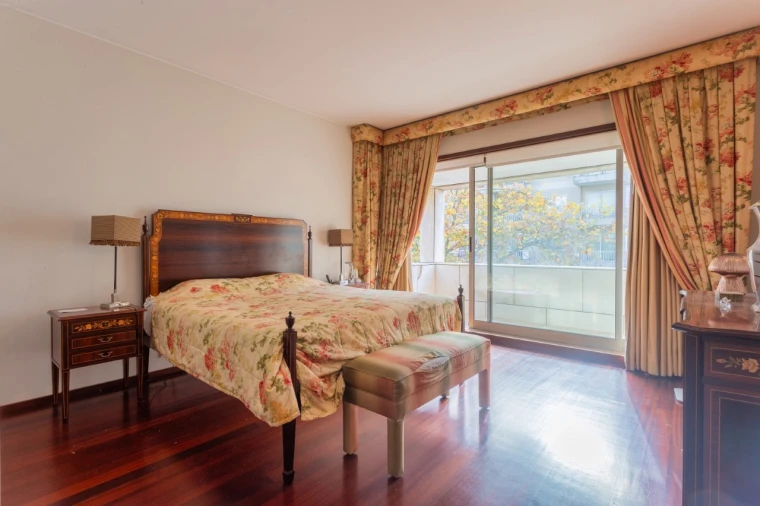 Apartamento T5 para Venda em Aldoar, Foz do Douro e Nevogilde Foto 17