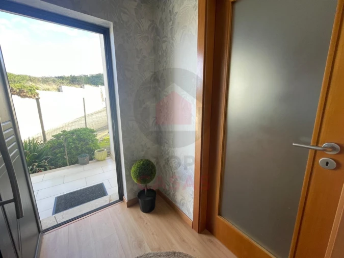 Apartamento T1 para Venda em Foz do Arelho Foto 6