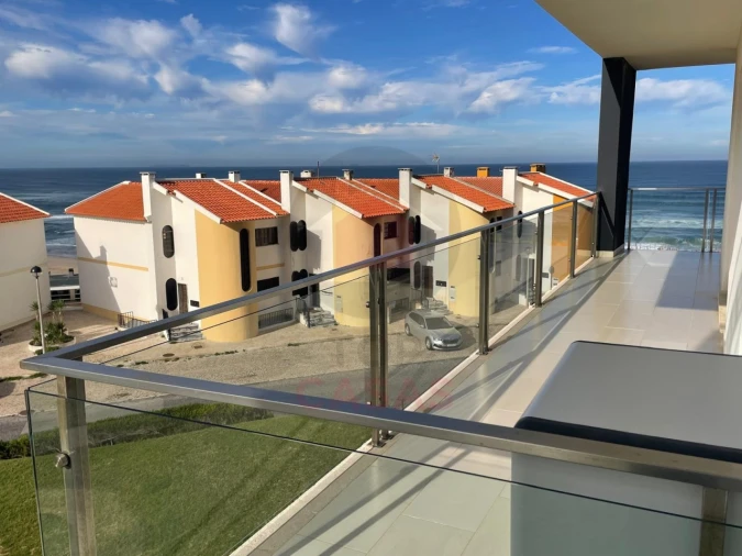 Apartamento T1 para Venda em Foz do Arelho Foto 15