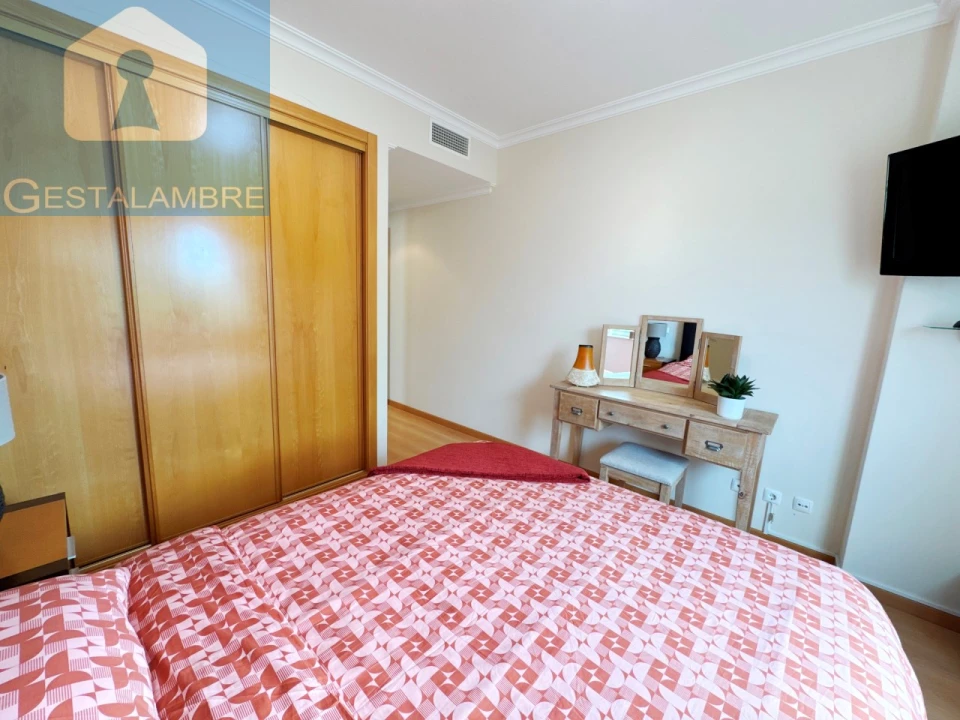 Apartamento T2 para Venda em Albufeira e Olhos de Água Foto 15