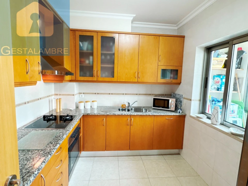 Apartamento T2 para Venda em Albufeira e Olhos de Água Foto 25