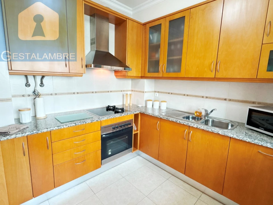 Apartamento T2 para Venda em Albufeira e Olhos de Água Foto 29