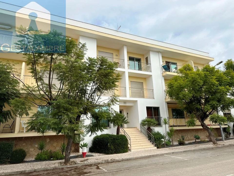 Apartamento T2 para Venda em Albufeira e Olhos de Água Foto 1