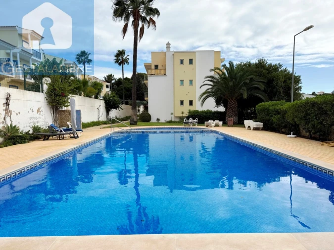 Apartamento T2 para Venda em Albufeira e Olhos de Água Foto 2