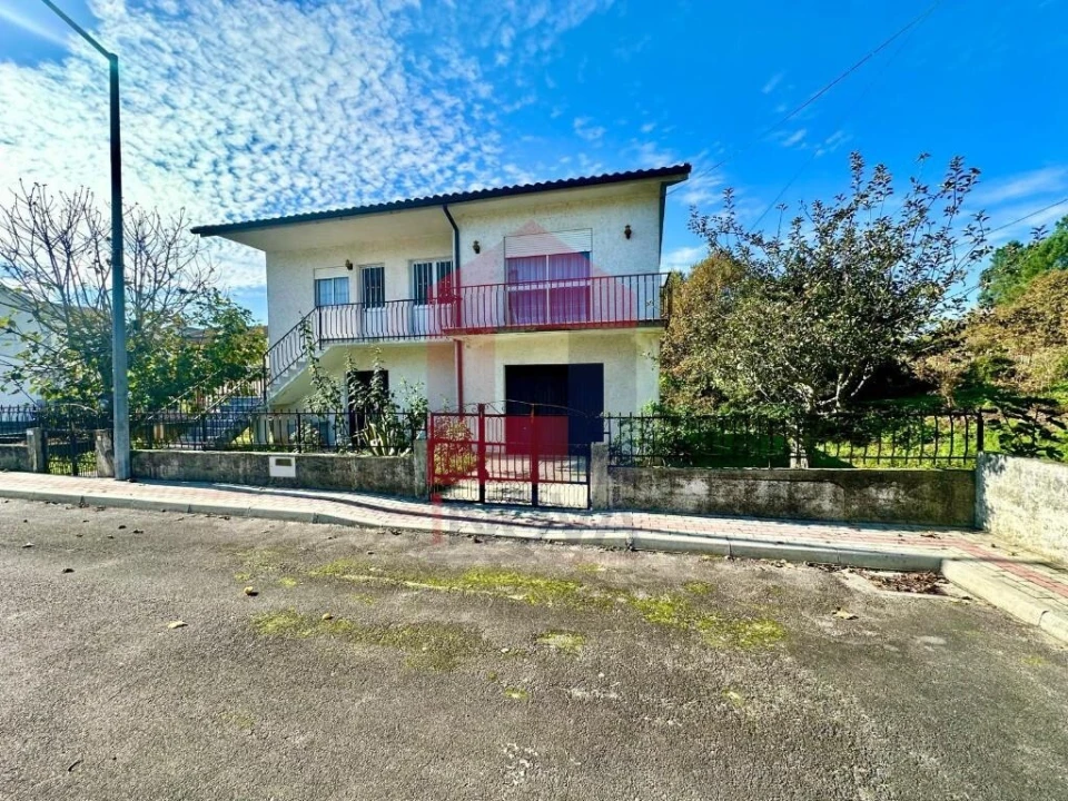 Moradia T3 para Venda em Ponte da Barca, V.N. Muía, Paço Vedro Magalhães Foto 34