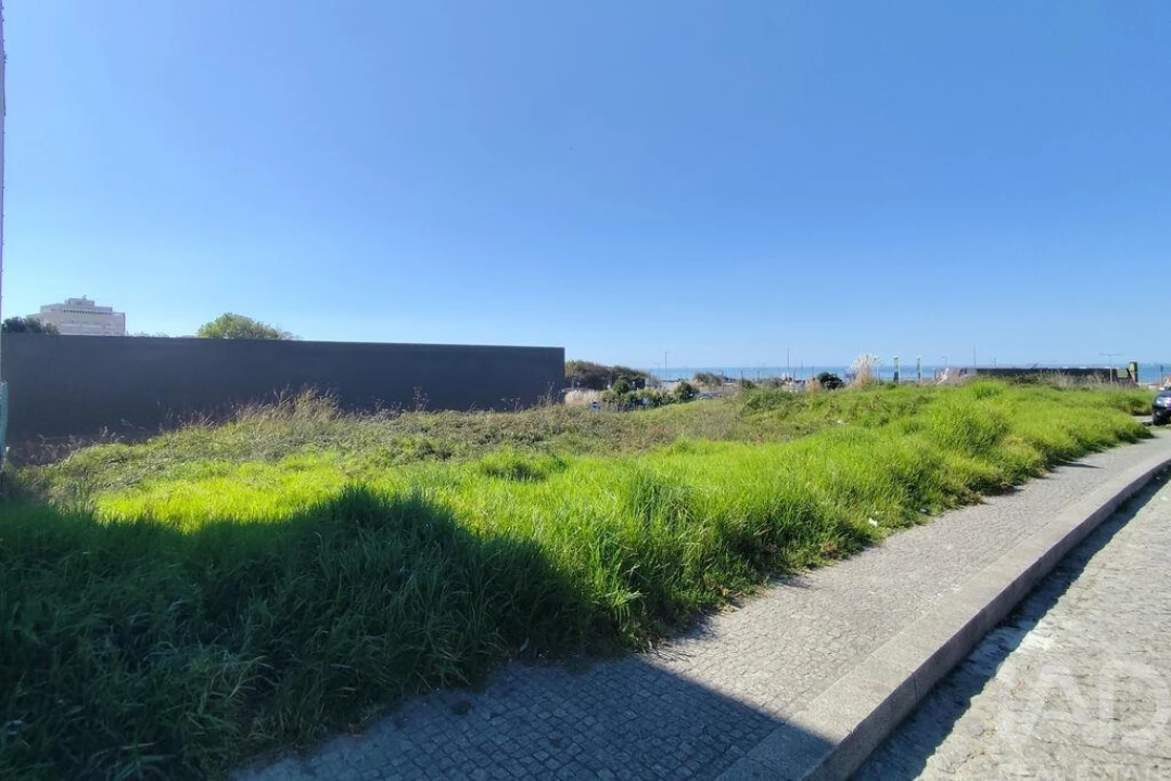 Terreno para Venda em Anta e Guetim Foto 8