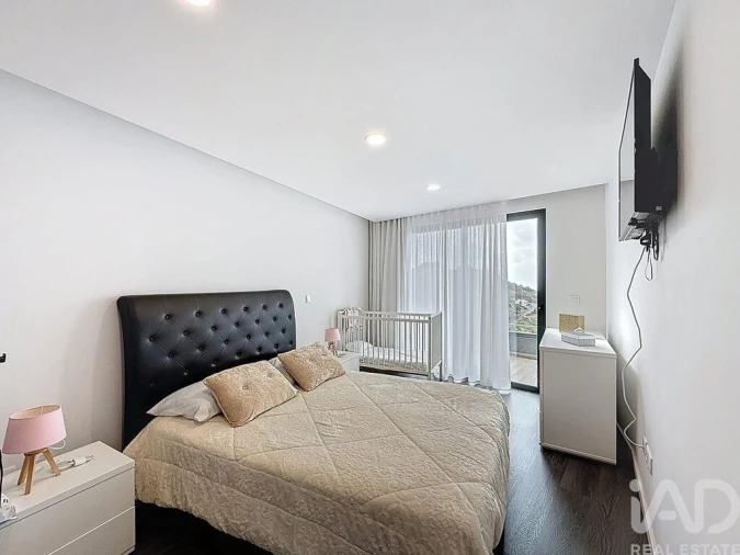 Moradia T2 para Venda em Quinta Grande Foto 21