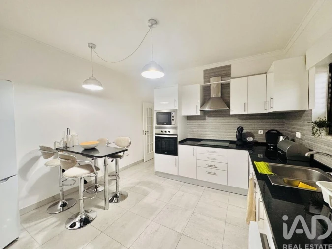 Apartamento T3 para Venda em Fernao Ferro Foto 2