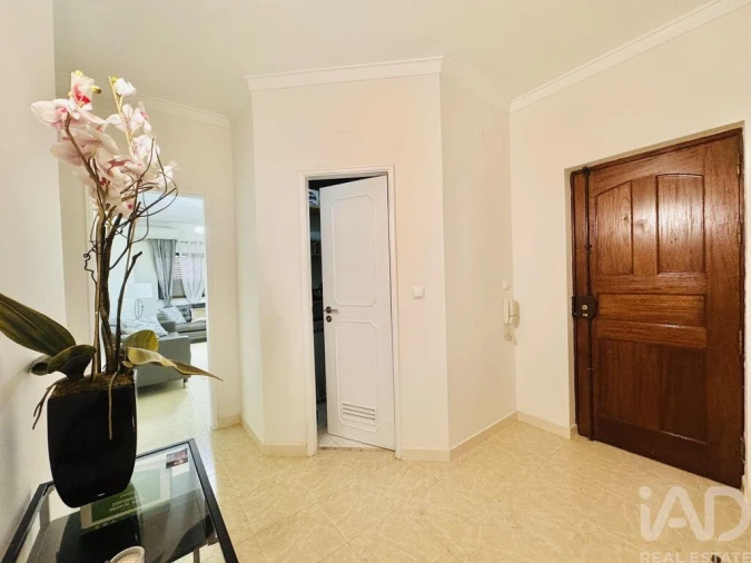 Apartamento T3 para Venda em Fernao Ferro Foto 5