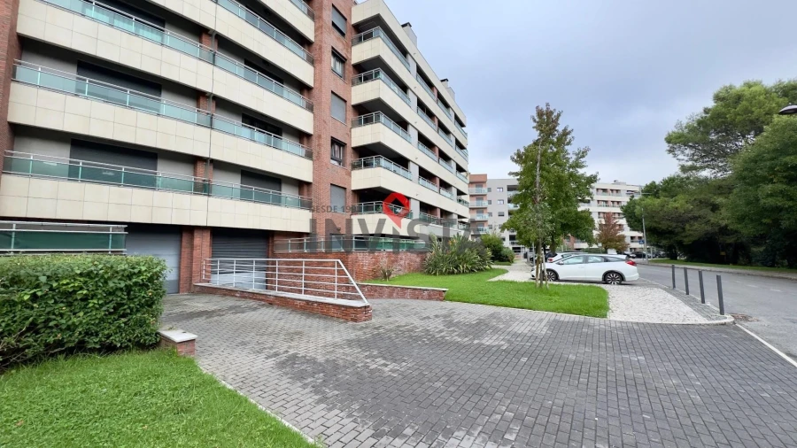 Apartamento T3 para Arrendamento em Alverca do Ribatejo e Sobralinho Foto 1