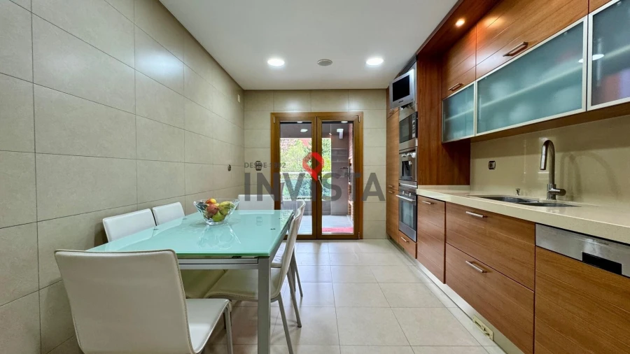 Apartamento T3 para Arrendamento em Alverca do Ribatejo e Sobralinho Foto 8