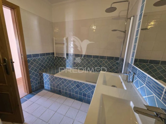 Apartamento T3 para Venda em Alcabideche Foto 19