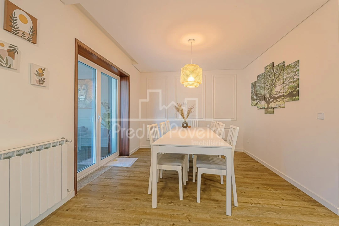 Moradia T4 para Venda em Póvoa de Varzim, Beiriz e Argivai Foto 8