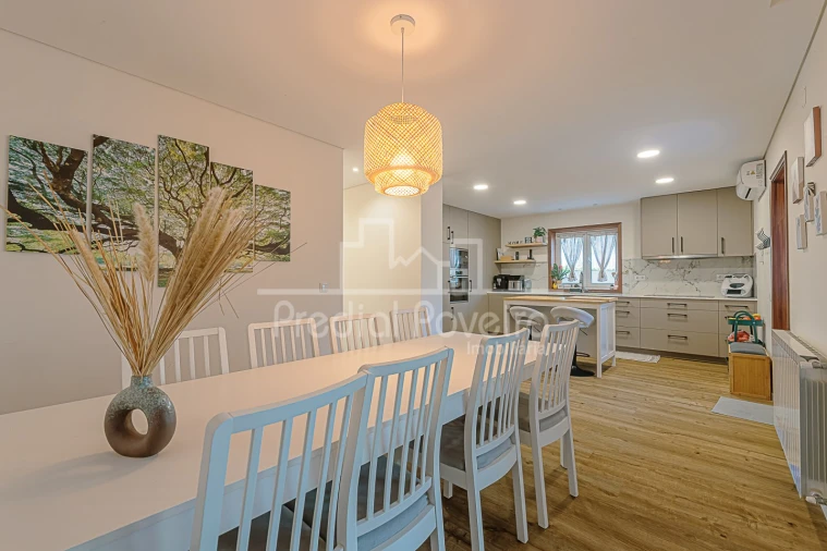 Moradia T4 para Venda em Póvoa de Varzim, Beiriz e Argivai Foto 5