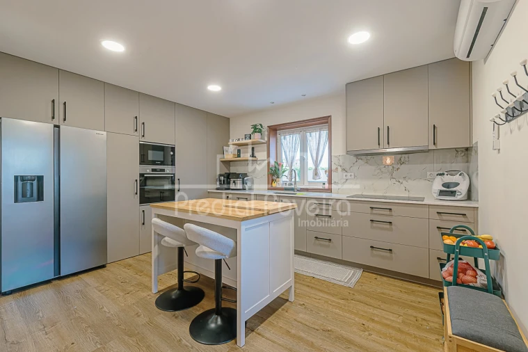 Moradia T4 para Venda em Póvoa de Varzim, Beiriz e Argivai Foto 6