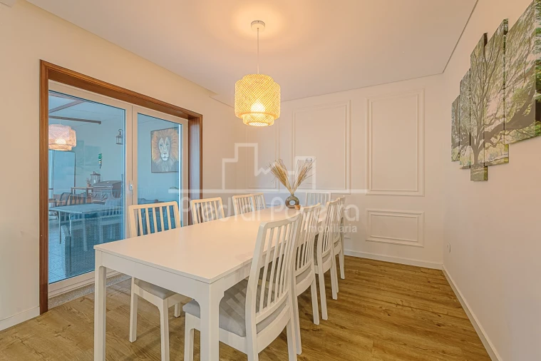 Moradia T4 para Venda em Póvoa de Varzim, Beiriz e Argivai Foto 9