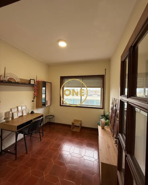Apartamento T5 para Venda em Espinho