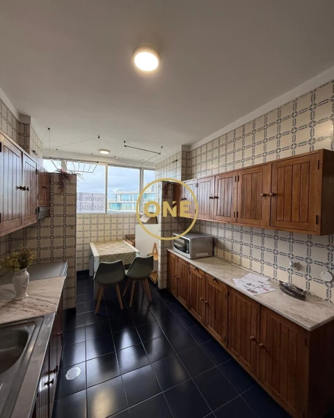 Apartamento T5 para Venda em Espinho