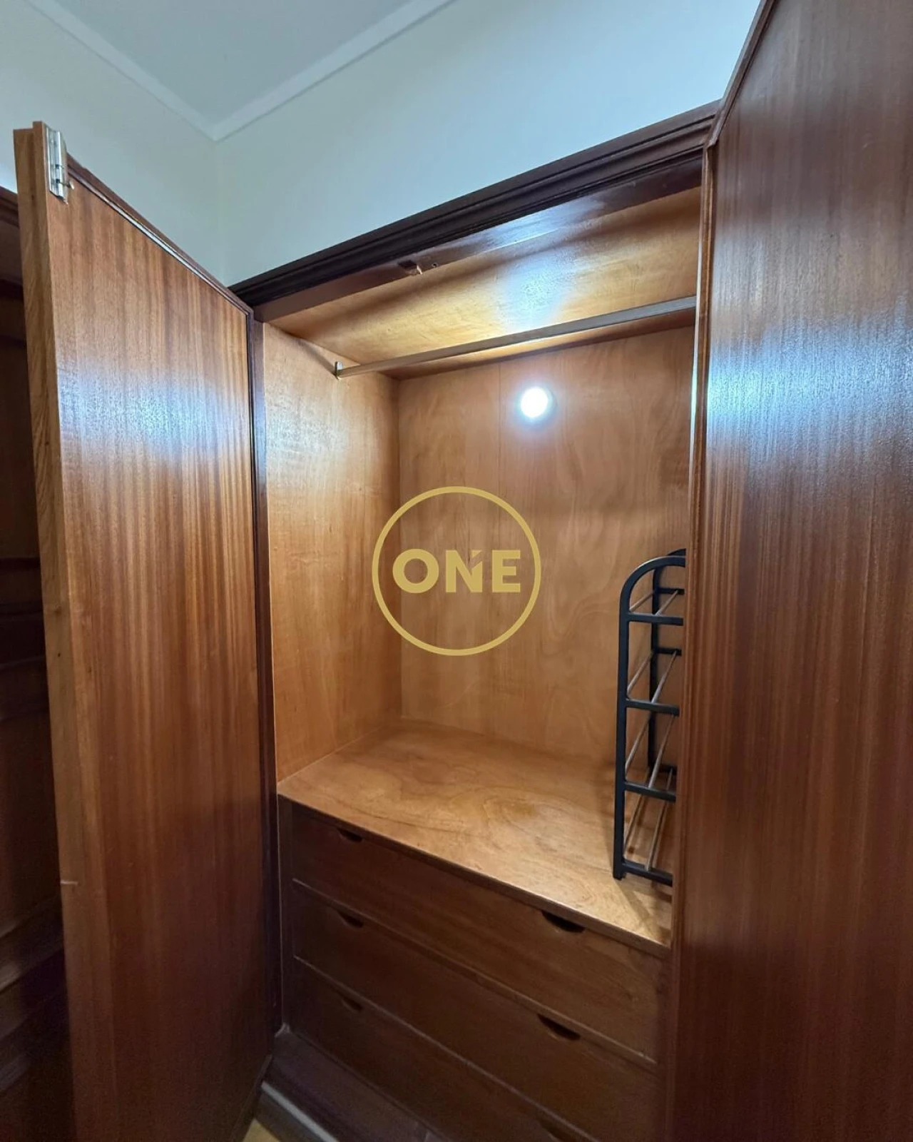Apartamento T5 para Venda em Espinho Foto 14