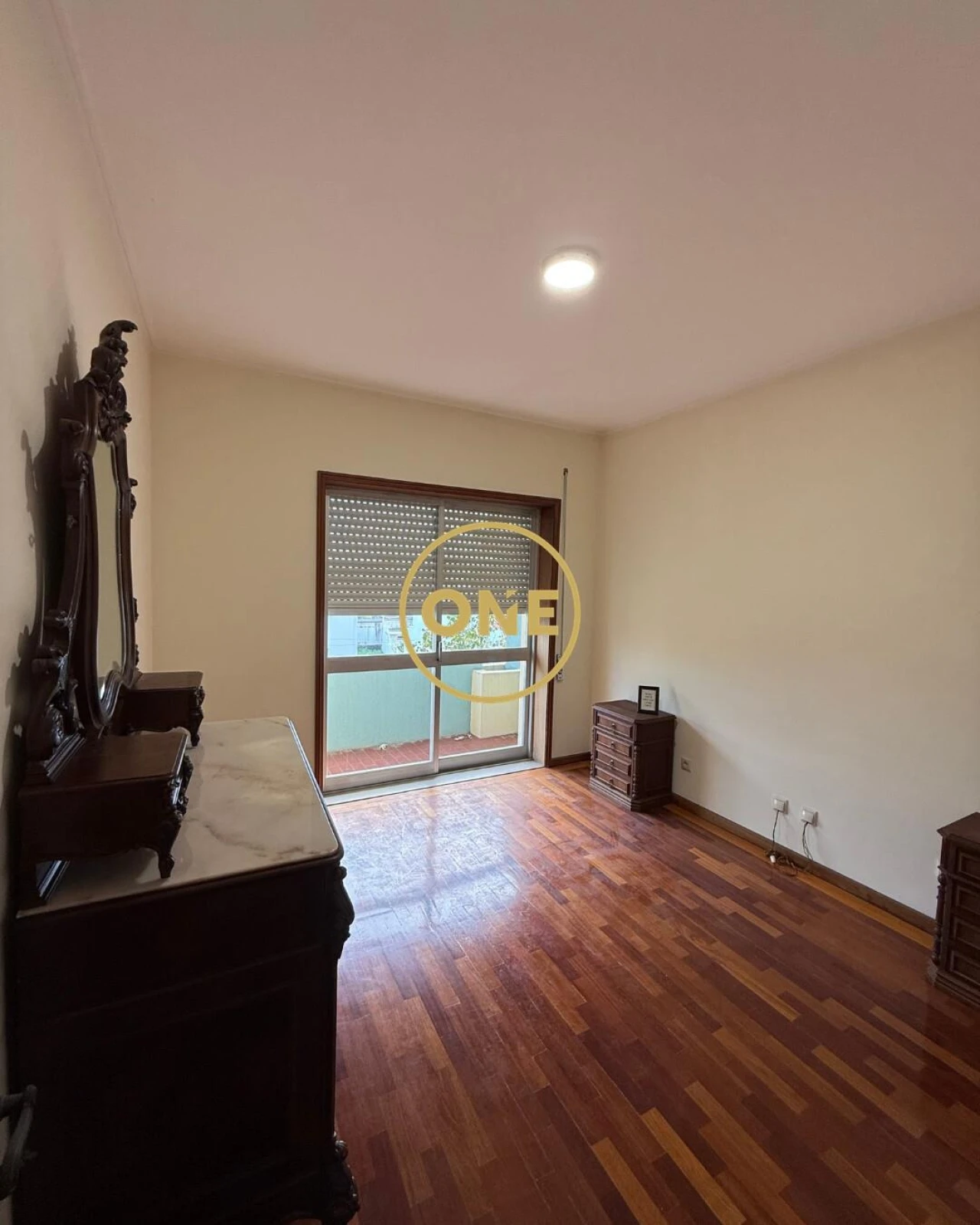 Apartamento T5 para Venda em Espinho Foto 13