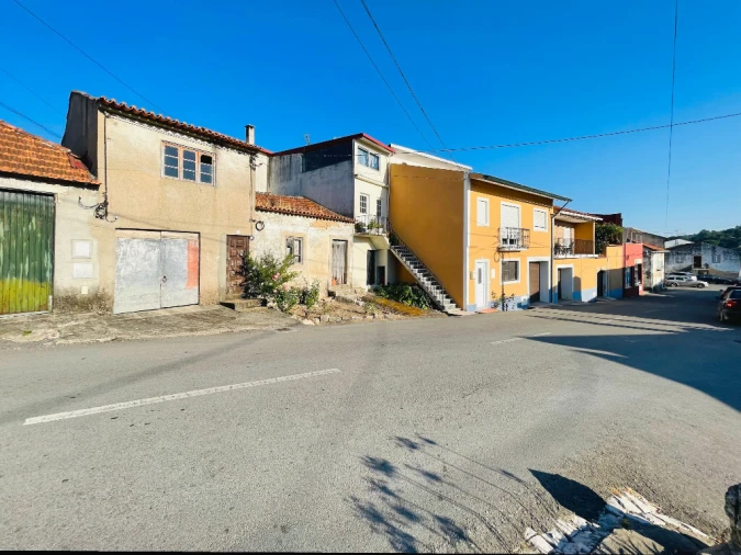 Moradia para Venda em Portunhos e Outil Foto 1