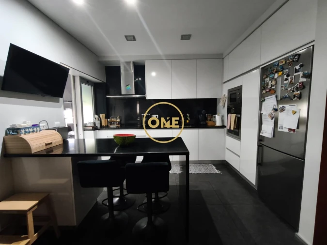 Apartamento T2 para Venda em Aver-O-Mar, Amorim e Terroso Foto 3