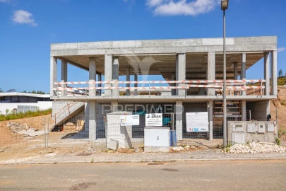 Moradia T4 para Venda em Constancia
