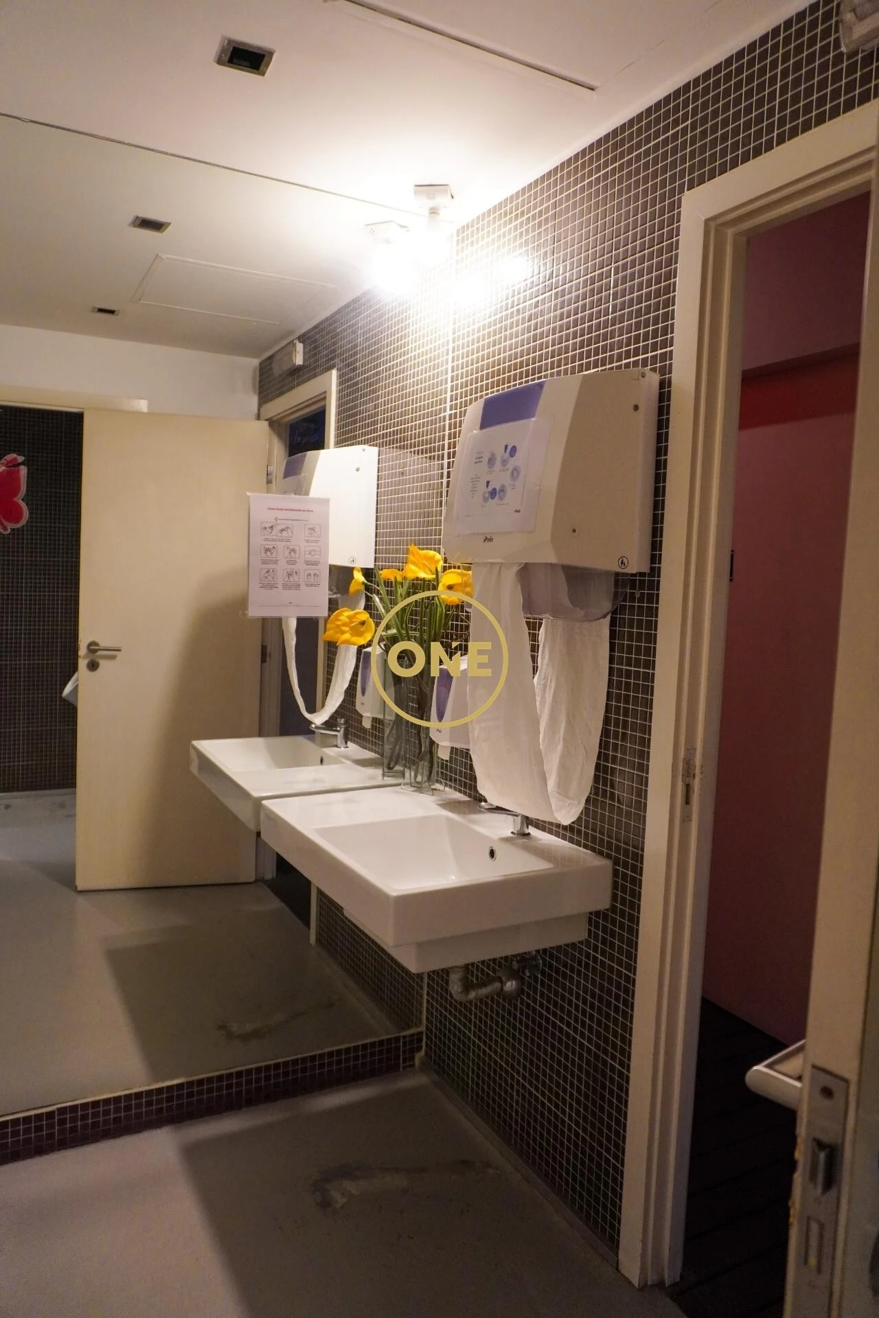 Loja para Trespasse em Vila Nova de Famalicão e Calendário Foto 8