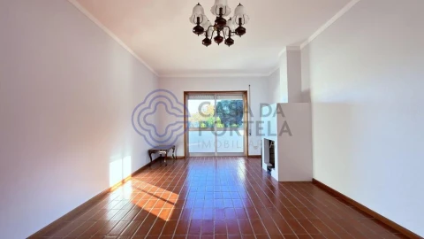 Apartamento T2 para Venda em Gondomar (São Cosme), Valbom e Jovim